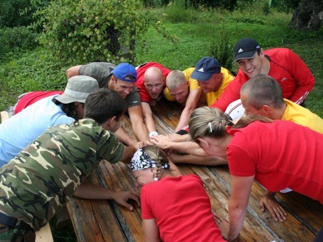 “Fazer maiznīcas” pārdošanas un mārketinga nodaļas personāla komandas veidošanas treniņš