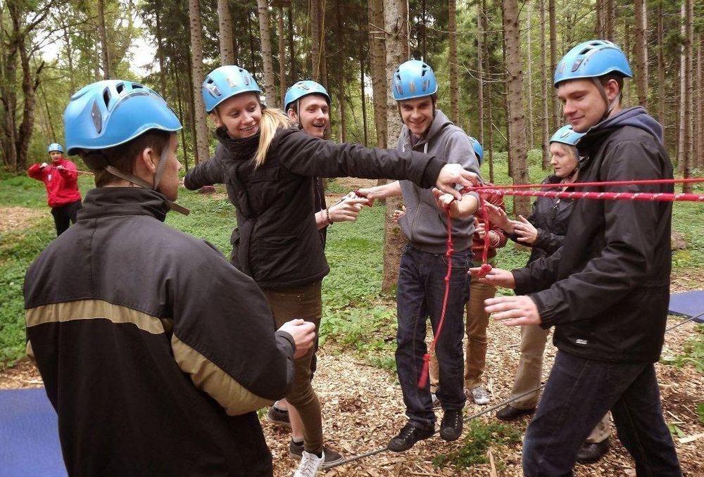 “CUBE Aģentūra” komandas komunikācijas un sadarbības treniņš